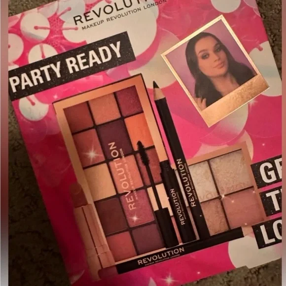 REVOLUTION 6-Piece PartyReady Set